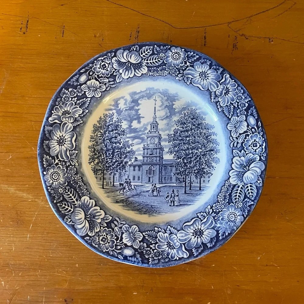 Staffordshire Liberty Blue Dinner Plate - Picture 6 of 6